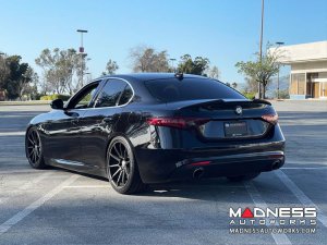 Alfa Romeo Giulia Coilover Kit - MADNESS by V-MAXX